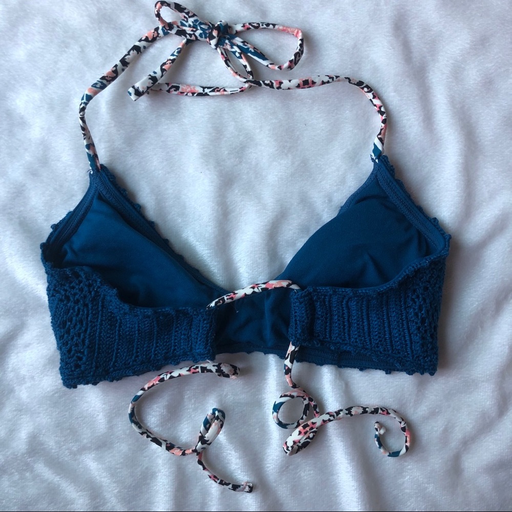 Crochet Bikini Top - Picture 2 of 3